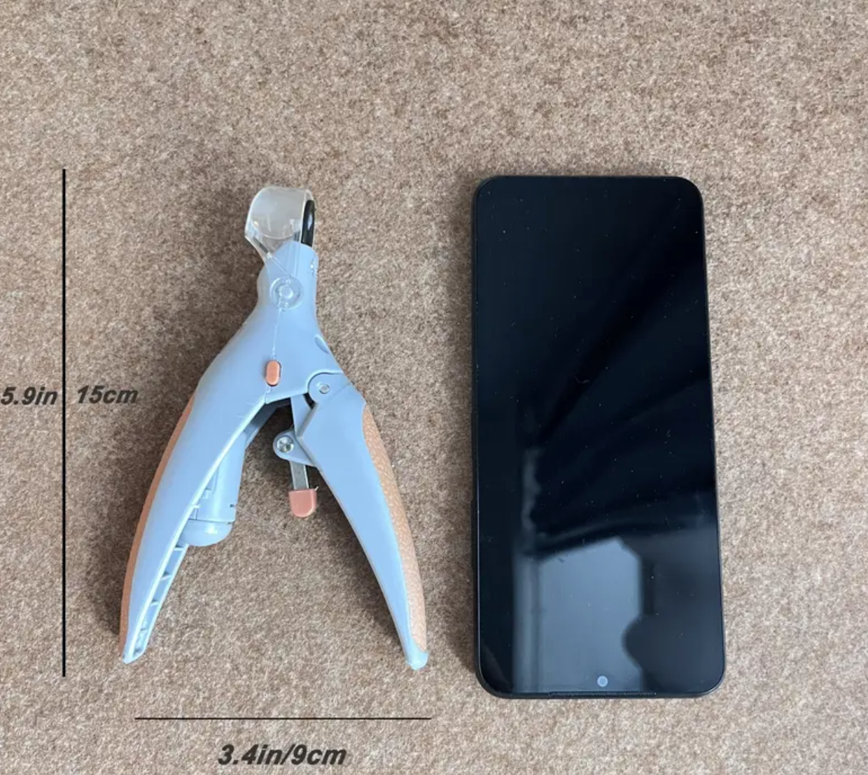FluffyFresh GlowTrim – LED Pet Nail Clippers